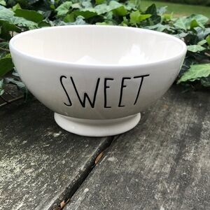 Rae Dunn Sweet Ice‎ Cream Bowl